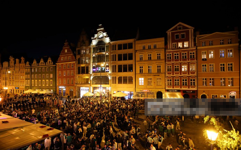 Bạo loạn bùng nổ tại Wroclaw trước thềm chung kết Conference League