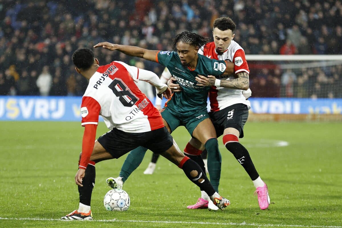 Nhận định soi kèo Feyenoord vs Waalwijk lúc 1h00 ngày 15/5/2025