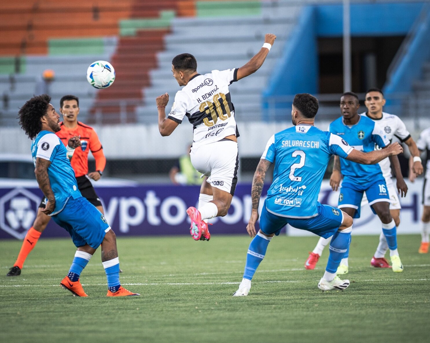 nhan-dinh-soi-keo-olimpia-vs-san-antonio-copa-luc-5h00-ngay-30-5-2025