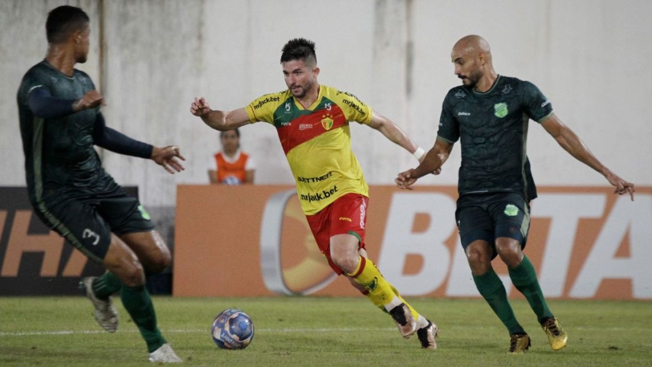 Nhận định soi kèo Floresta vs Brusque lúc 02h00 ngày 1/7/2025 nhan-dinh-soi-keo-floresta-vs-brusque-luc-02h00-ngay-1-7-2025-1