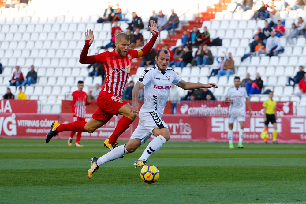 nhan-dinh-soi-keo-almeria-vs-albacete-balompie-luc-02h30-ngay-19-8-2025-1