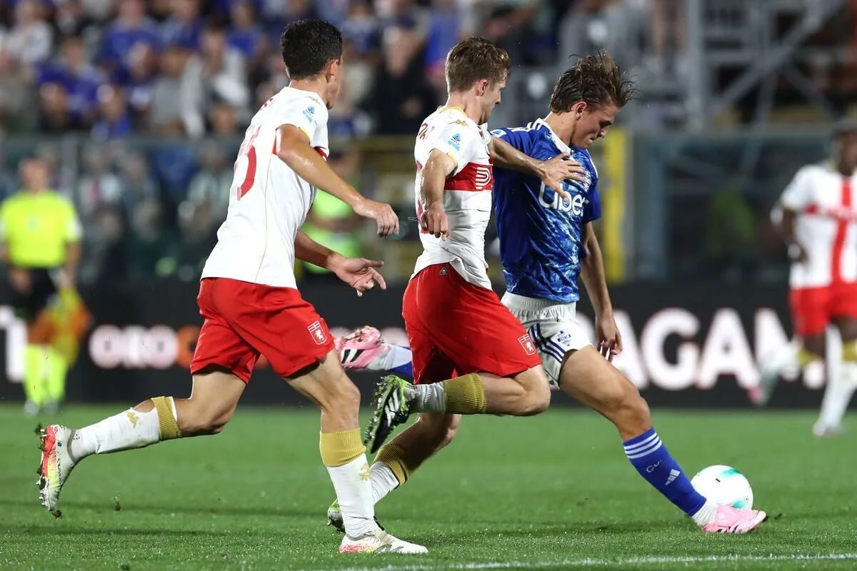 Como vs Genoa (01:45 &#8211; 16/09) | Xem lại trận đấu