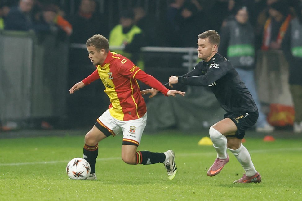 Go Ahead Eagles vs VfB Stuttgart (03:00  28/11) | Xem lại trận đấu
