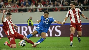 Olympiakos vs Real Madrid (03:00 – 27/11) | Xem lại trận đấu